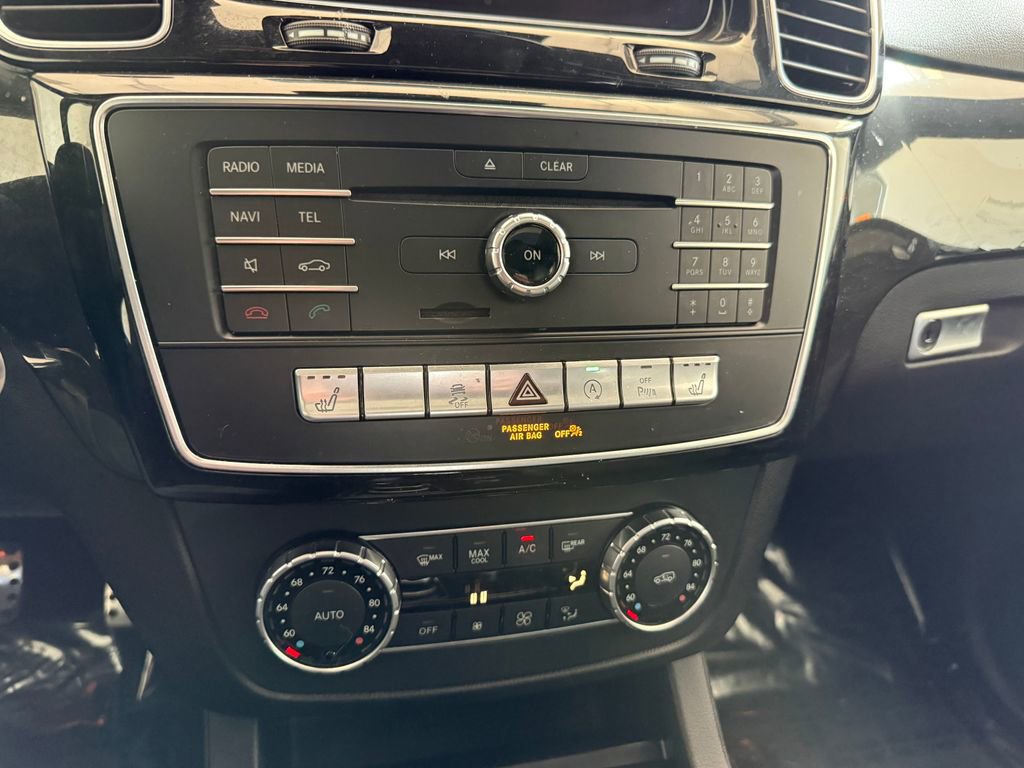 Used 2019 Mercedes-Benz GLE 400 4MATIC w/ Premium 1 Package image 11