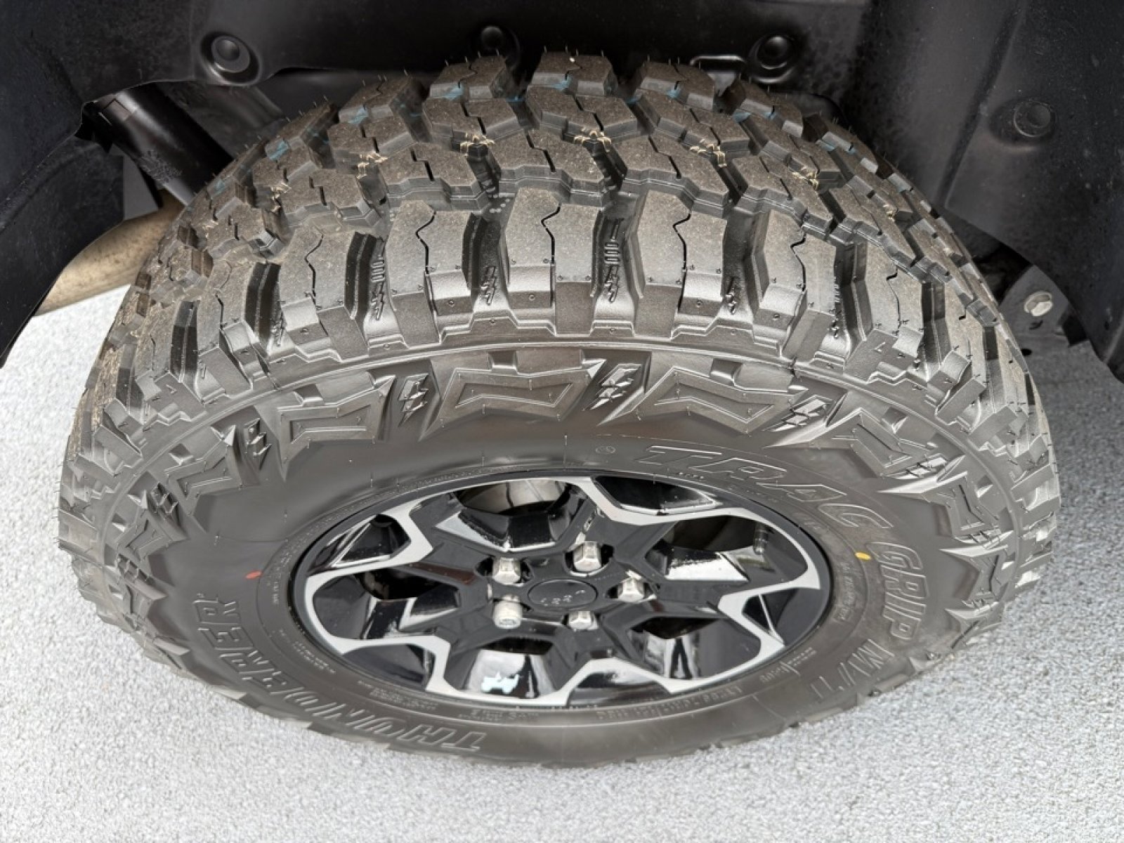 Used 2021 Jeep Wrangler Unlimited Rubicon 4xe w/ Steel Bumper Group image 38