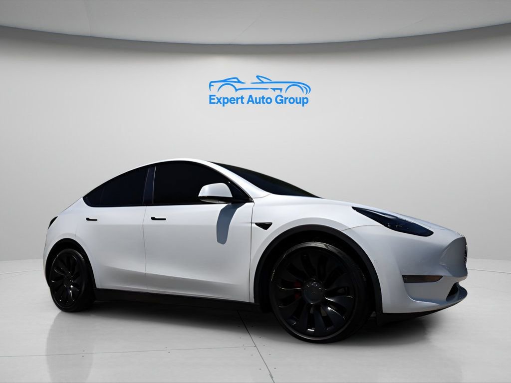 Used 2022 Tesla Model Y Performance AWD/4WD image 5