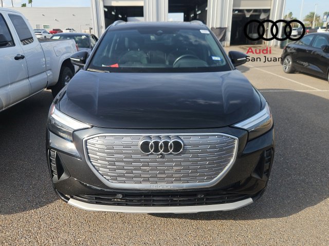 Used 2023 Audi Q4 e-tron Premium Plus w/ Premium Plus RWD image 2