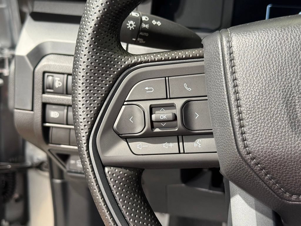 New 2026 Toyota Tacoma SR AWD/4WD image 21