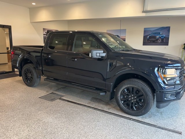 New 2025 Ford F150 XLT video 1