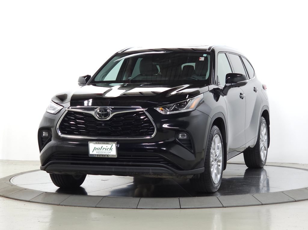 Used 2023 Toyota Highlander Limited AWD/4WD image 3