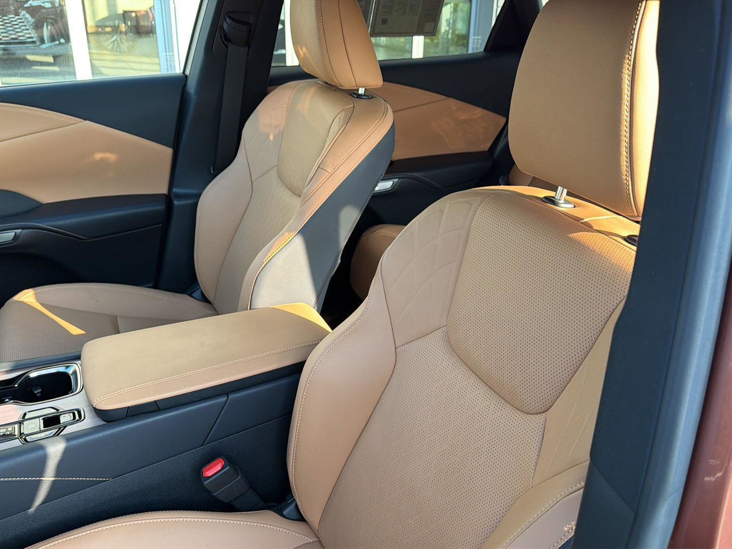 Certified 2025 Lexus RX 350 Premium Plus w/ Accessory Package (Z1) FWD image 28