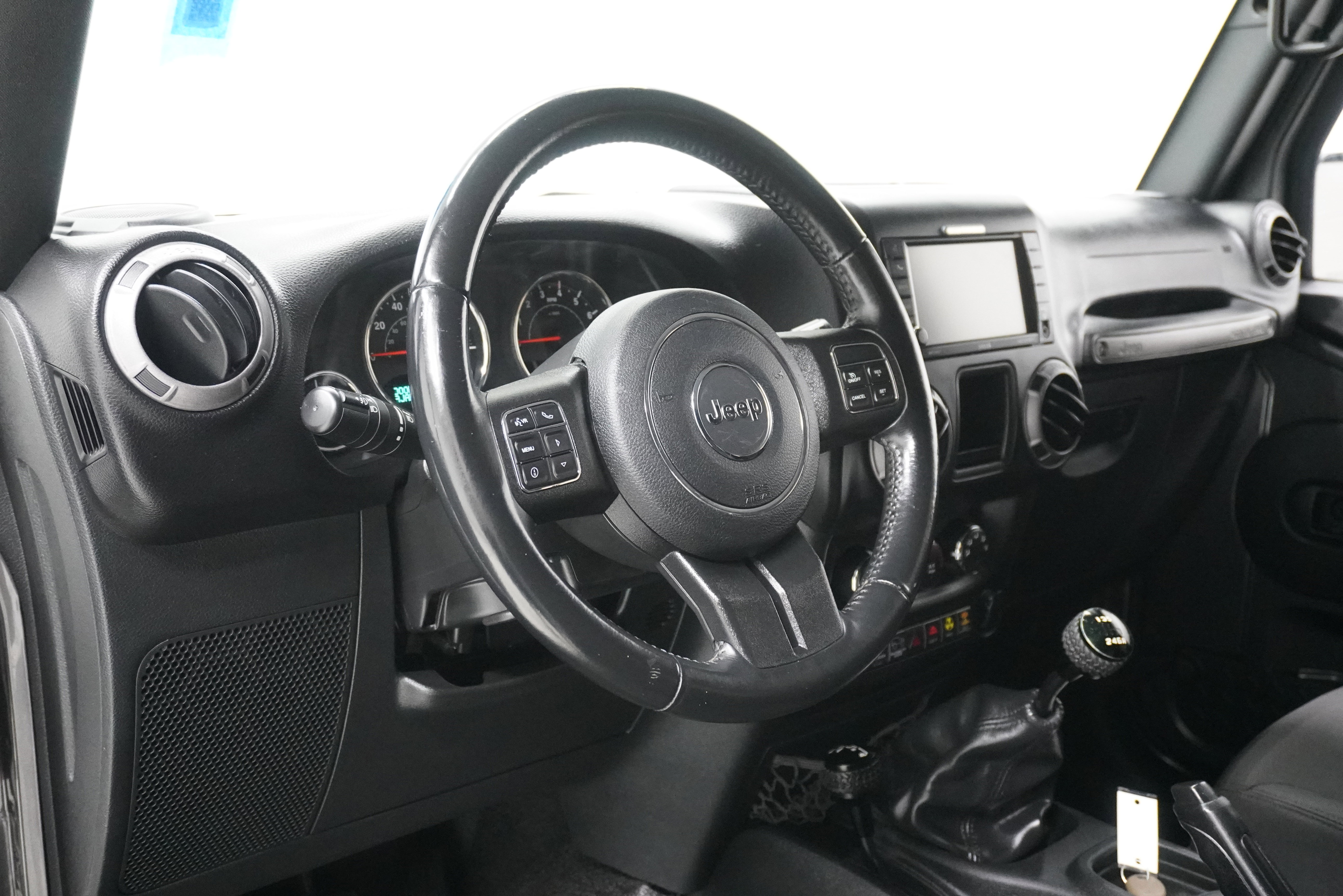 Used 2017 Jeep Wrangler Unlimited Sport image 11