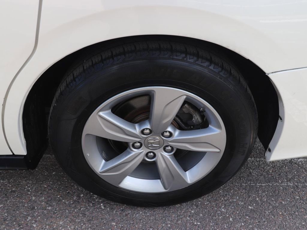 Used 2019 Honda Odyssey EX image 22