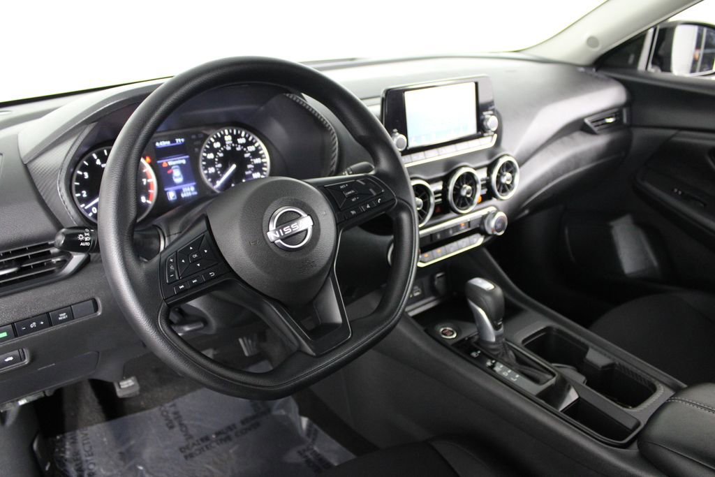 Certified 2025 Nissan Sentra S image 18