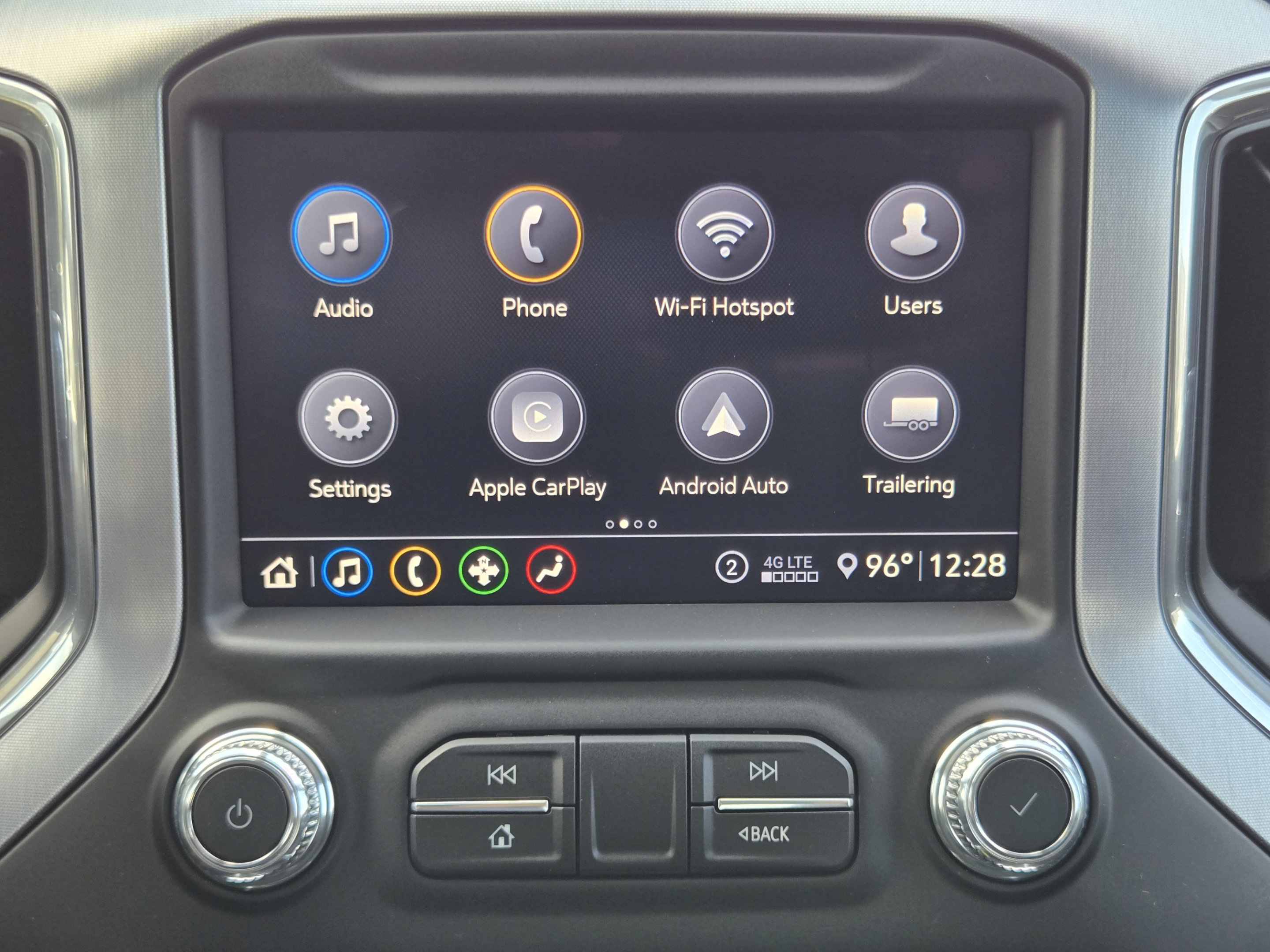 Used 2020 GMC Sierra 2500 SLE w/ SLE Value Package; AWD/4WD image 13