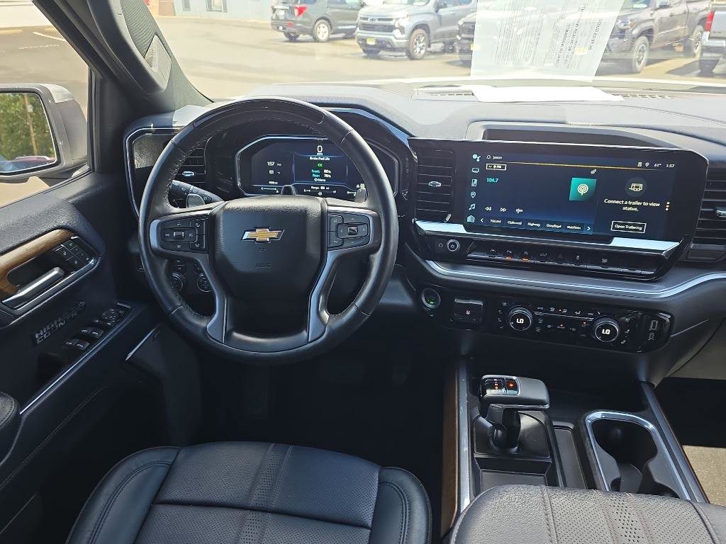 Certified 2024 Chevrolet Silverado 1500 High Country image 23