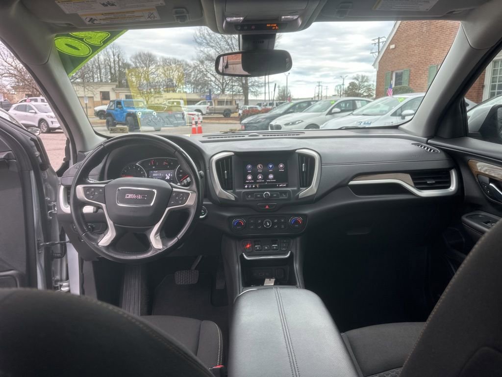 Used 2020 GMC Terrain SLE w/ Driver Convenience Package image 15