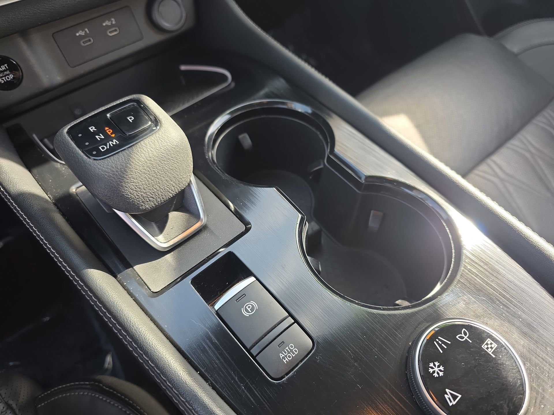 Used 2025 Nissan Rogue Platinum AWD/4WD image 25