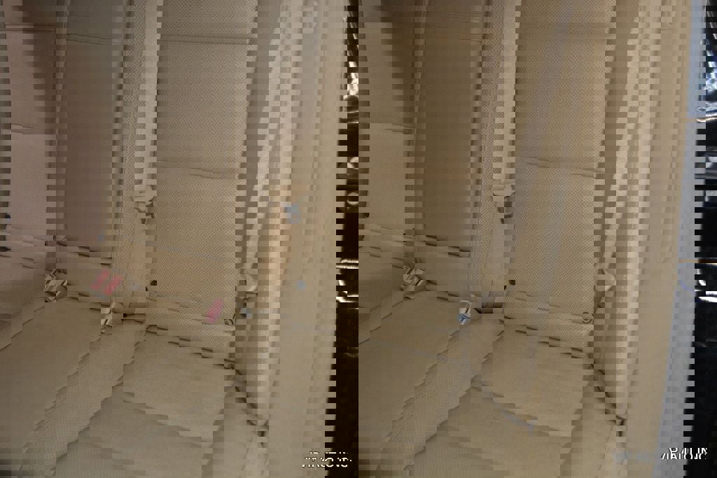 Used 2010 Mercedes-Benz S 550 4MATIC image 25