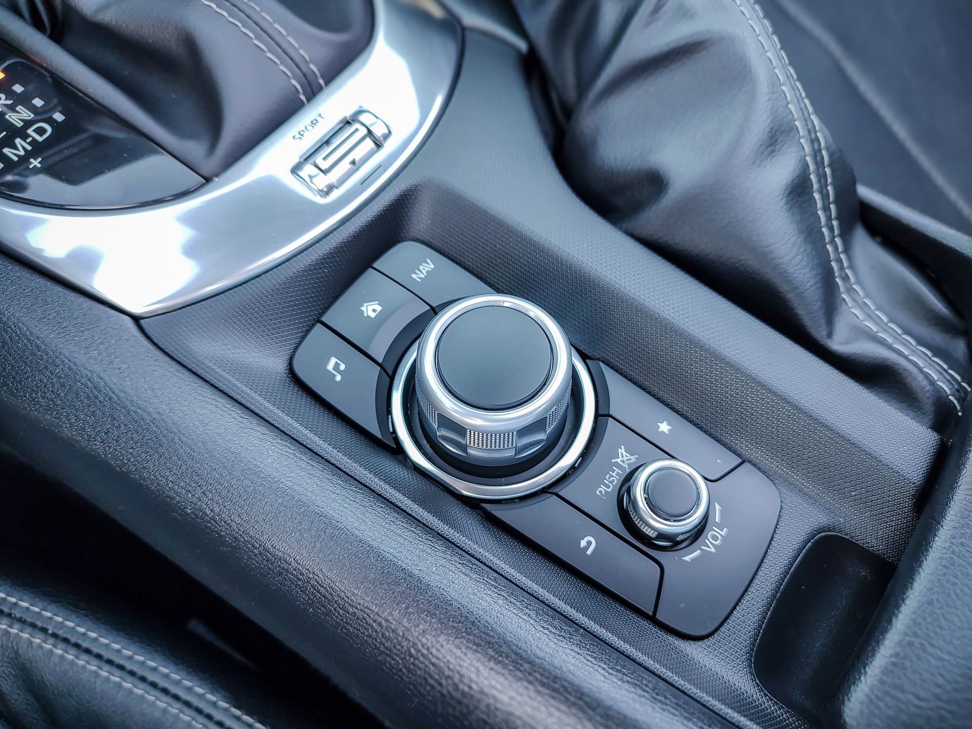 Used 2023 MAZDA MX-5 Miata Grand Touring w/ Weather Package image 21