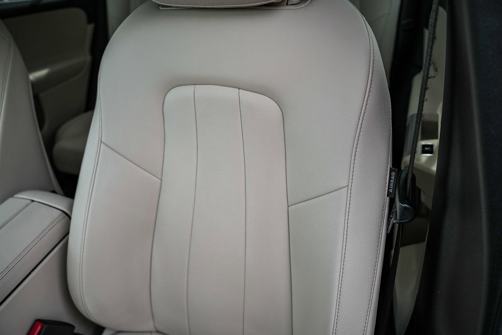 Used 2021 Mercedes-Benz GLB 250 4MATIC image 24