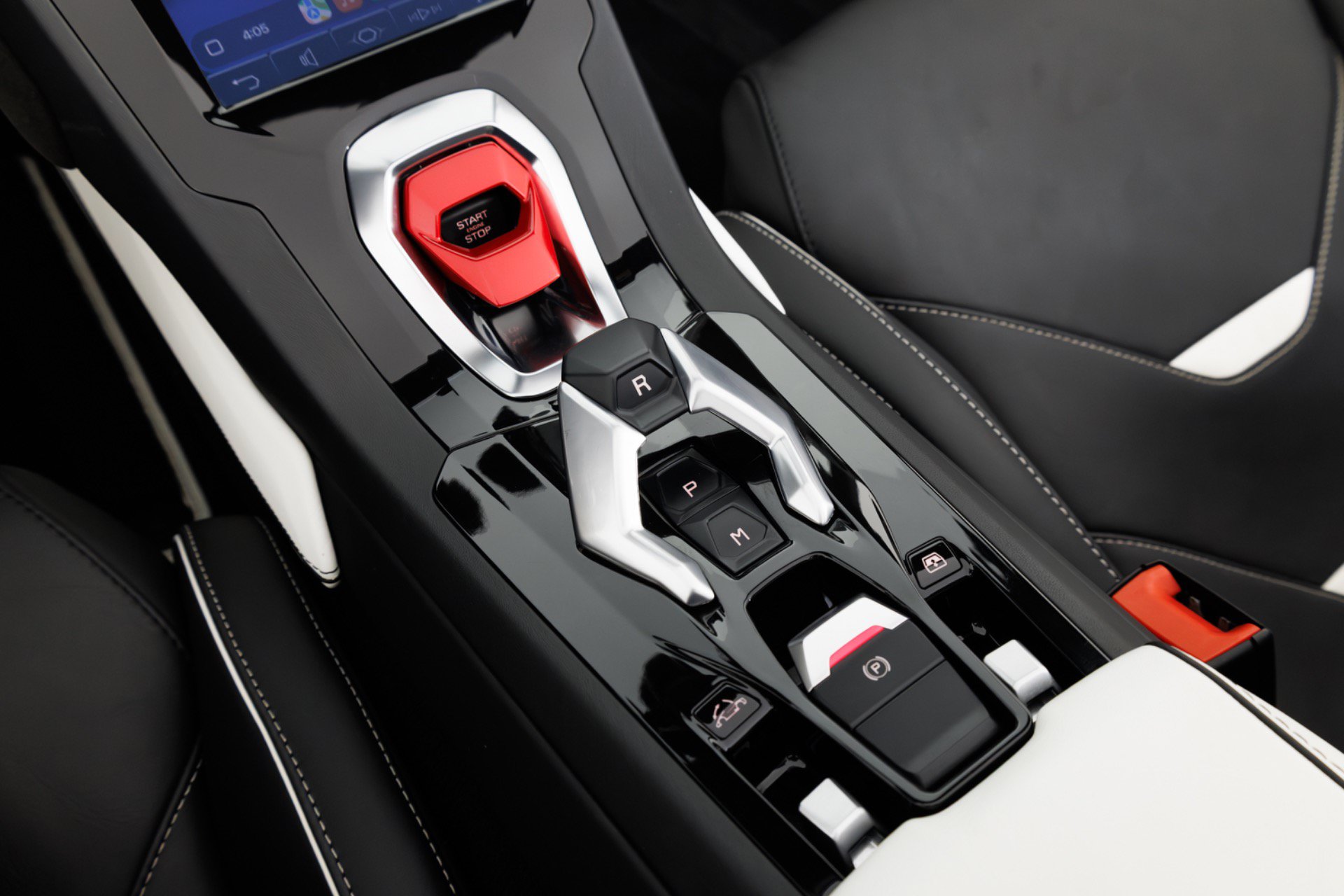 Used 2021 Lamborghini Huracan EVO RWD image 27
