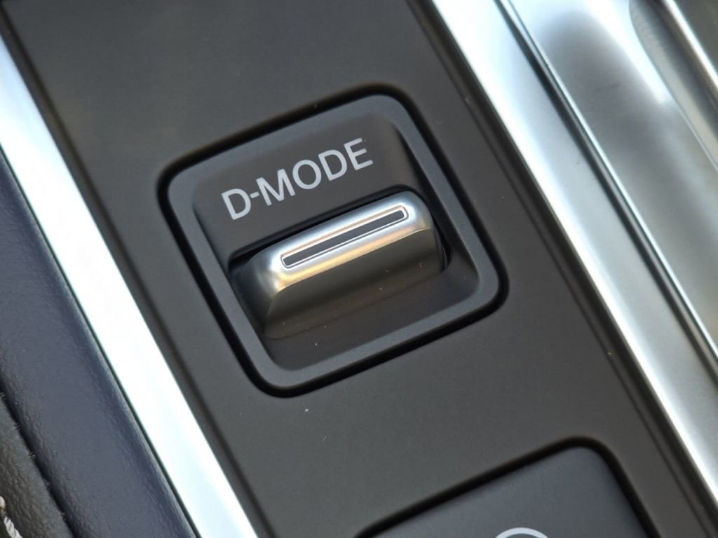 New 2026 INFINITI QX60 Sport w/ Dark Cargo Package image 11