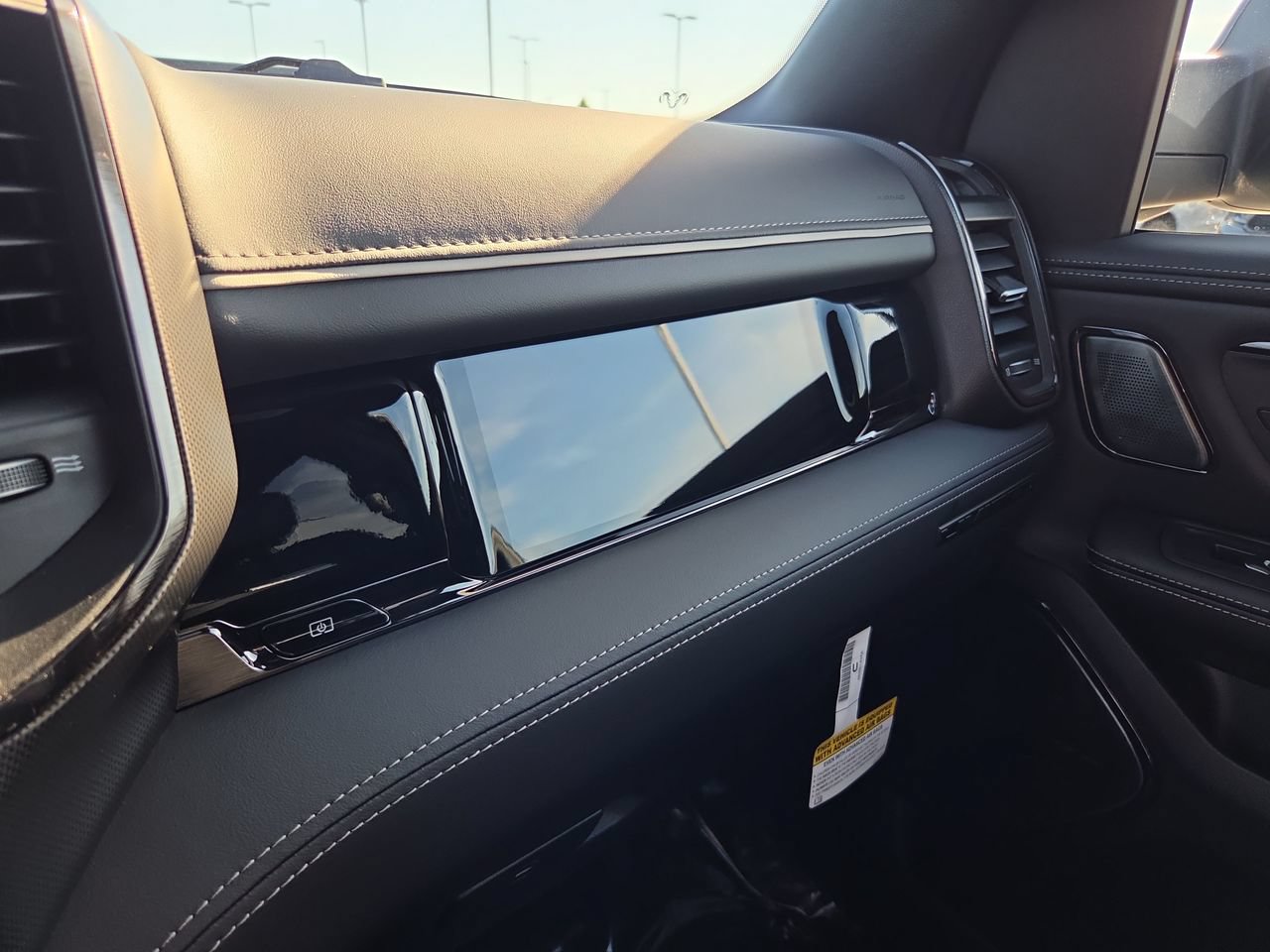 New 2027 RAM 1500 Limited AWD/4WD image 11