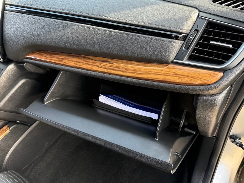 Used 2020 Honda CR-V Touring image 20