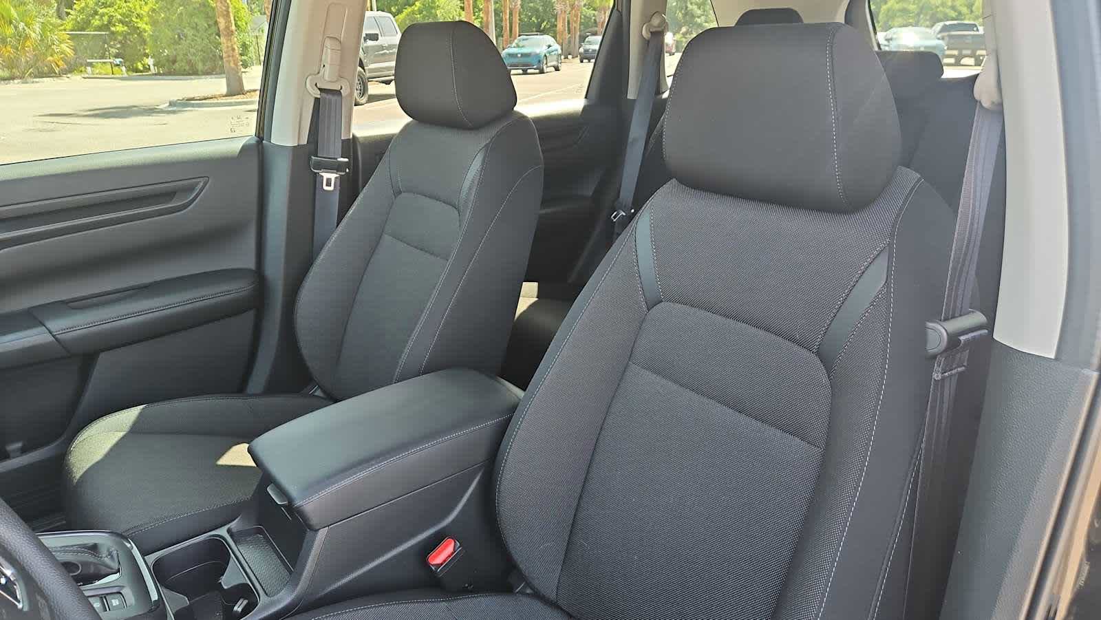 Used 2025 Honda CR-V EX image 13