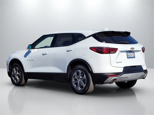 Used 2023 Chevrolet Blazer LT image 1