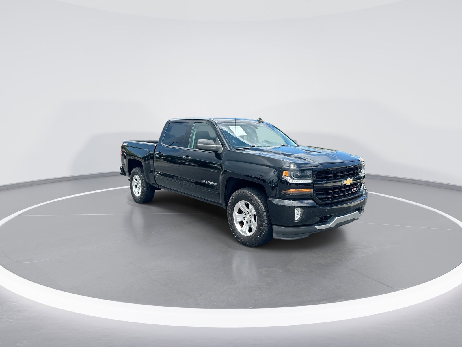 Used 2017 Chevrolet Silverado 1500 LT w/ All Star Edition AWD/4WD image 2