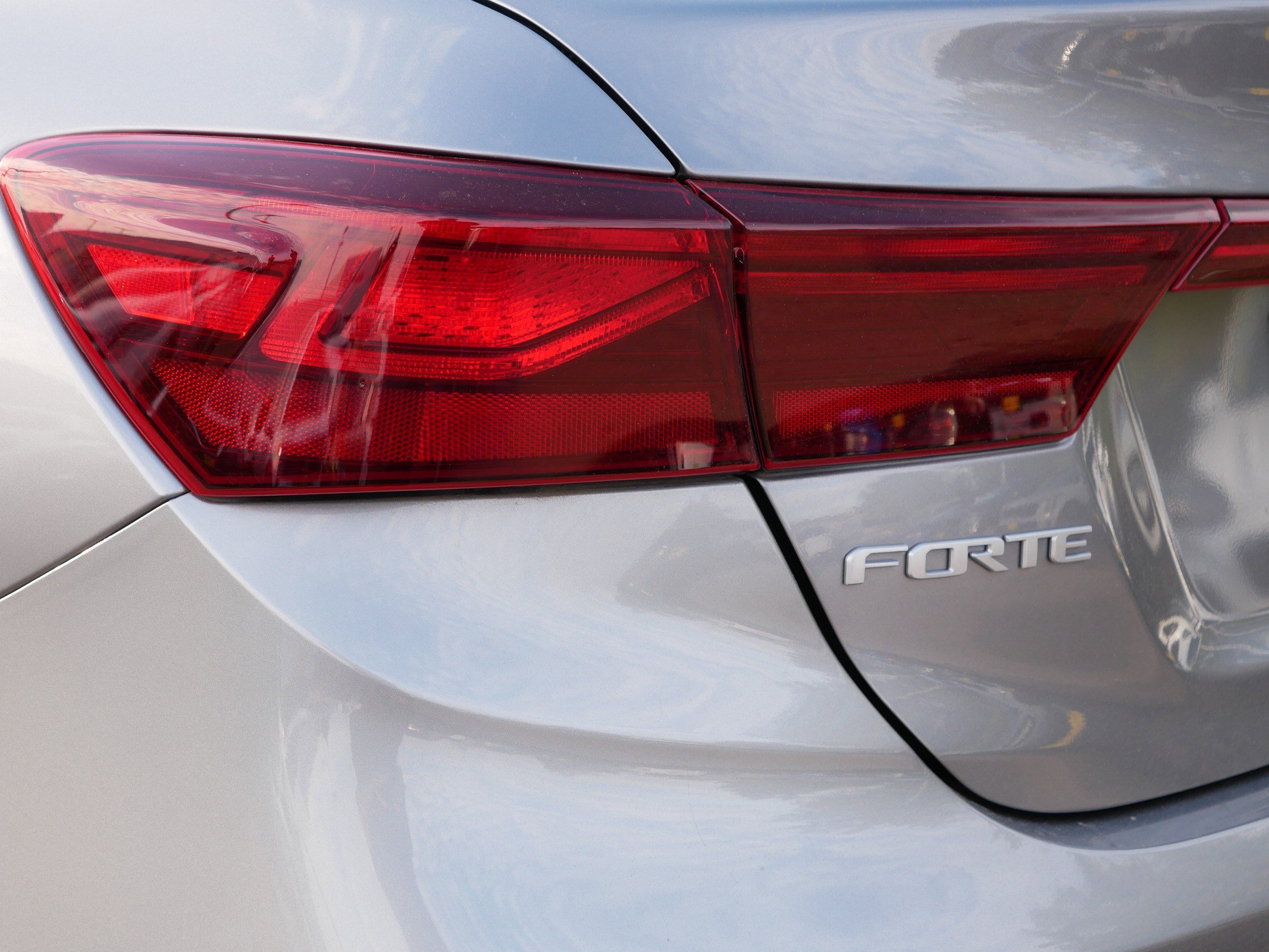 Certified 2024 Kia Forte LXS w/ LXS Technology Package image 17