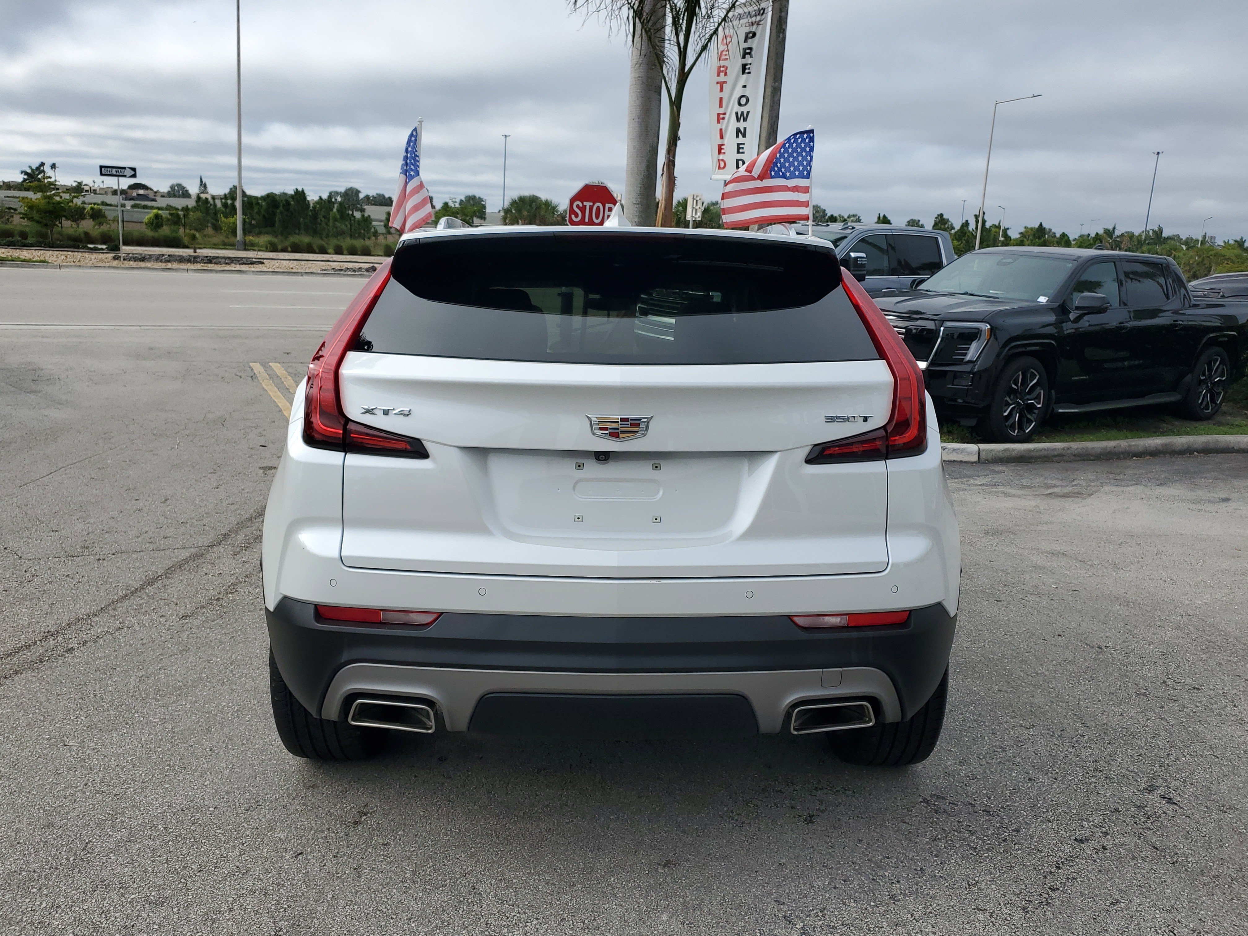 Used 2023 Cadillac XT4 Premium Luxury w/ Driver Assist Package image 6