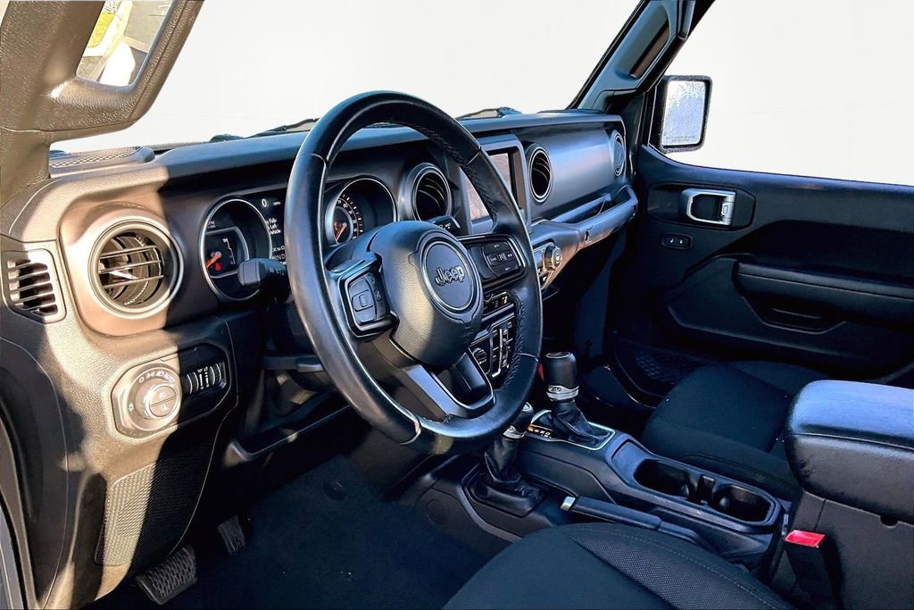 Used 2020 Jeep Gladiator Sport w/ Quick Order Package 24S image 12