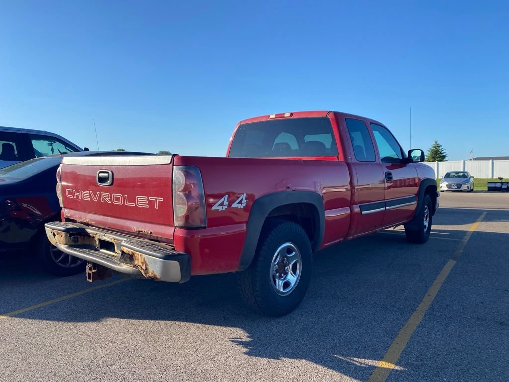 Used 2004 Chevrolet Silverado 1500 4x4 Extended Cab w/ Light Duty Power Package image 10