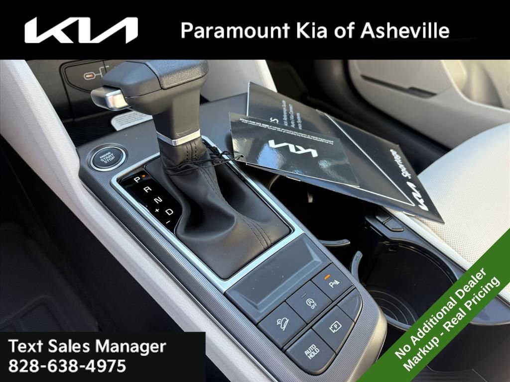 New 2026 Kia Sportage EX image 26