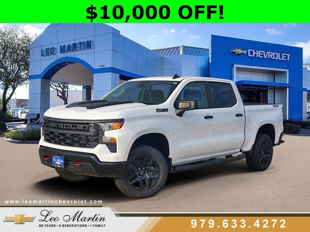 New 2026 Chevrolet Silverado 1500 Custom Trail Boss w/ LPO, Dark Essentials Package