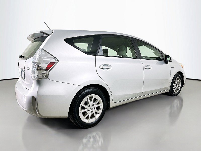 Used 2012 Toyota Prius V Three FWD image 7