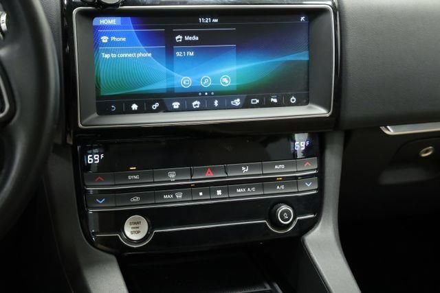 Used 2020 Jaguar F-PACE Premium AWD/4WD image 13