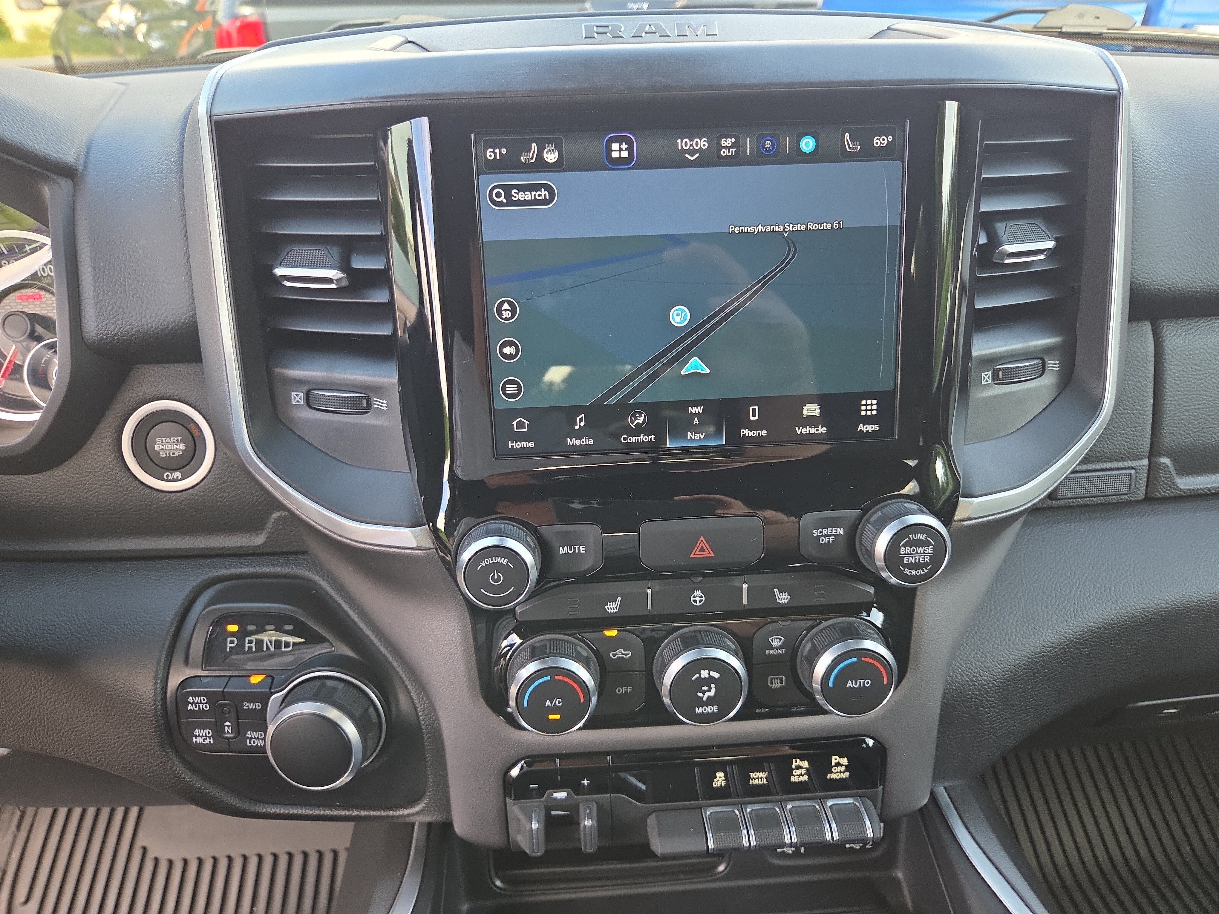 Certified 2022 RAM 1500 Big Horn AWD/4WD image 27
