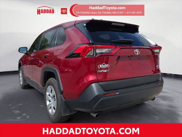 Certified 2024 Toyota RAV4 LE AWD/4WD image 3