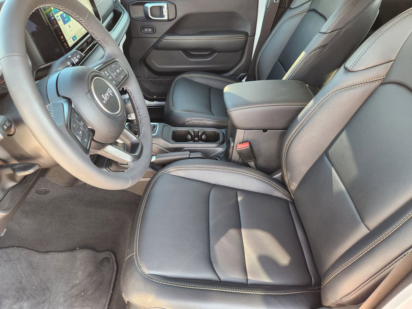 New 2025 Jeep Gladiator Sport image 9