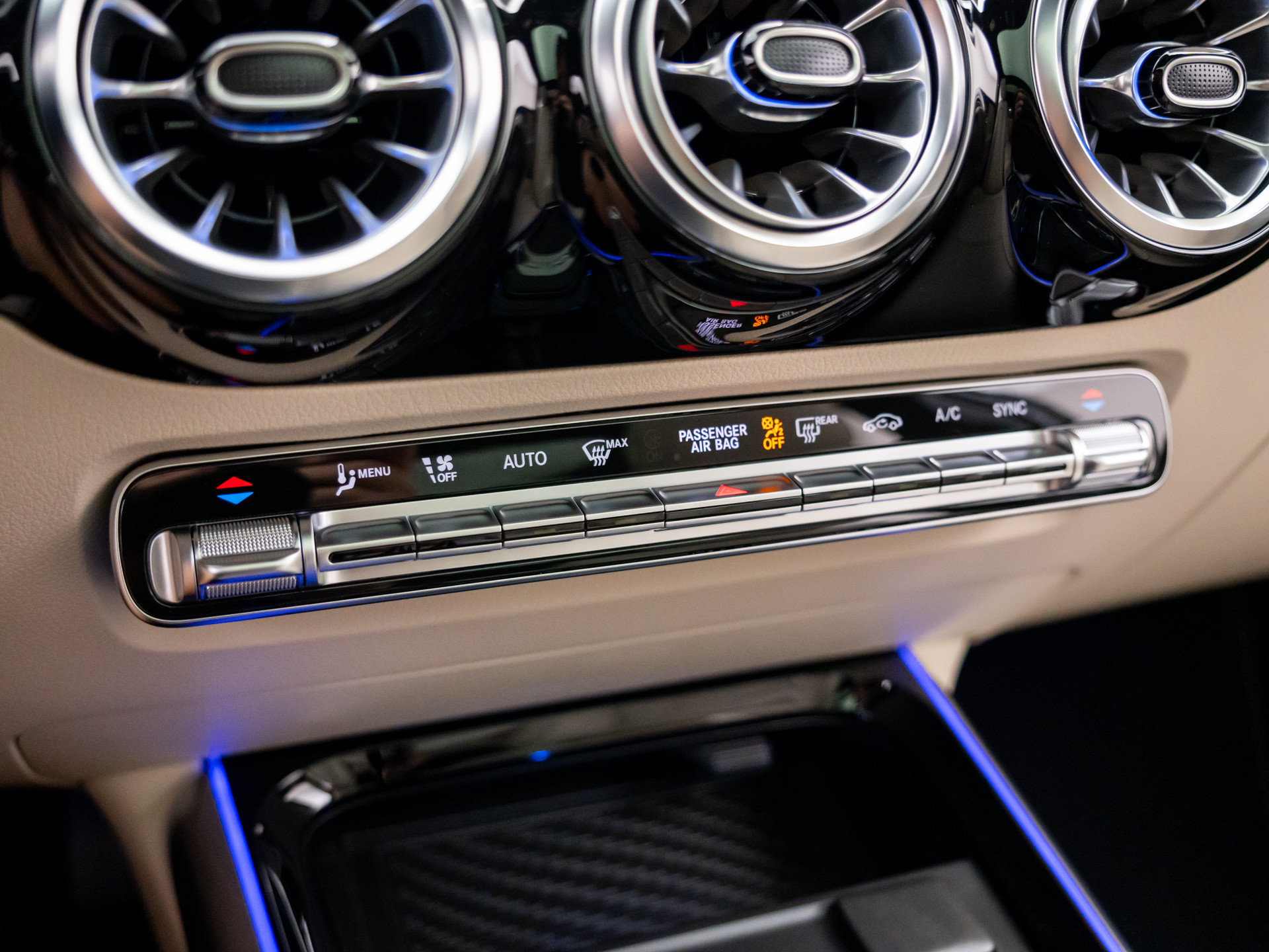 New 2026 Mercedes-Benz GLA 250 4MATIC image 28