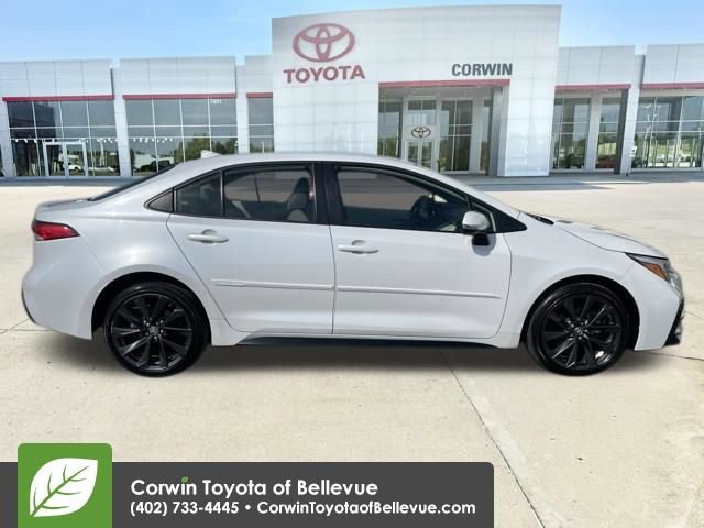 Used 2023 Toyota Corolla SE image 6