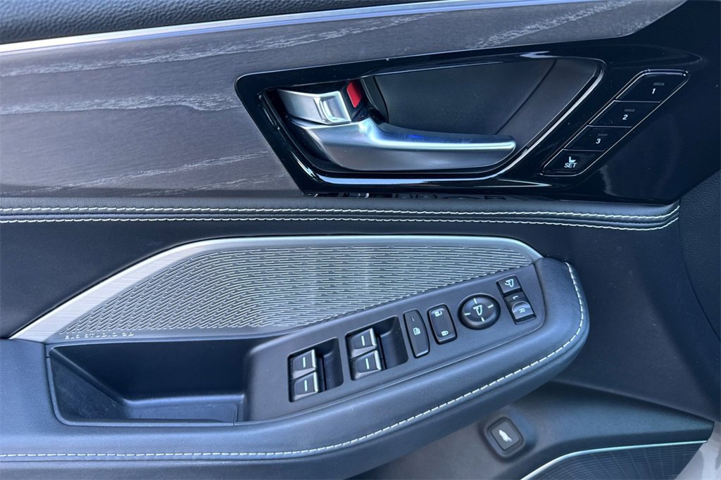 Certified 2023 Acura MDX SH-AWD w/ Advance Package image 15