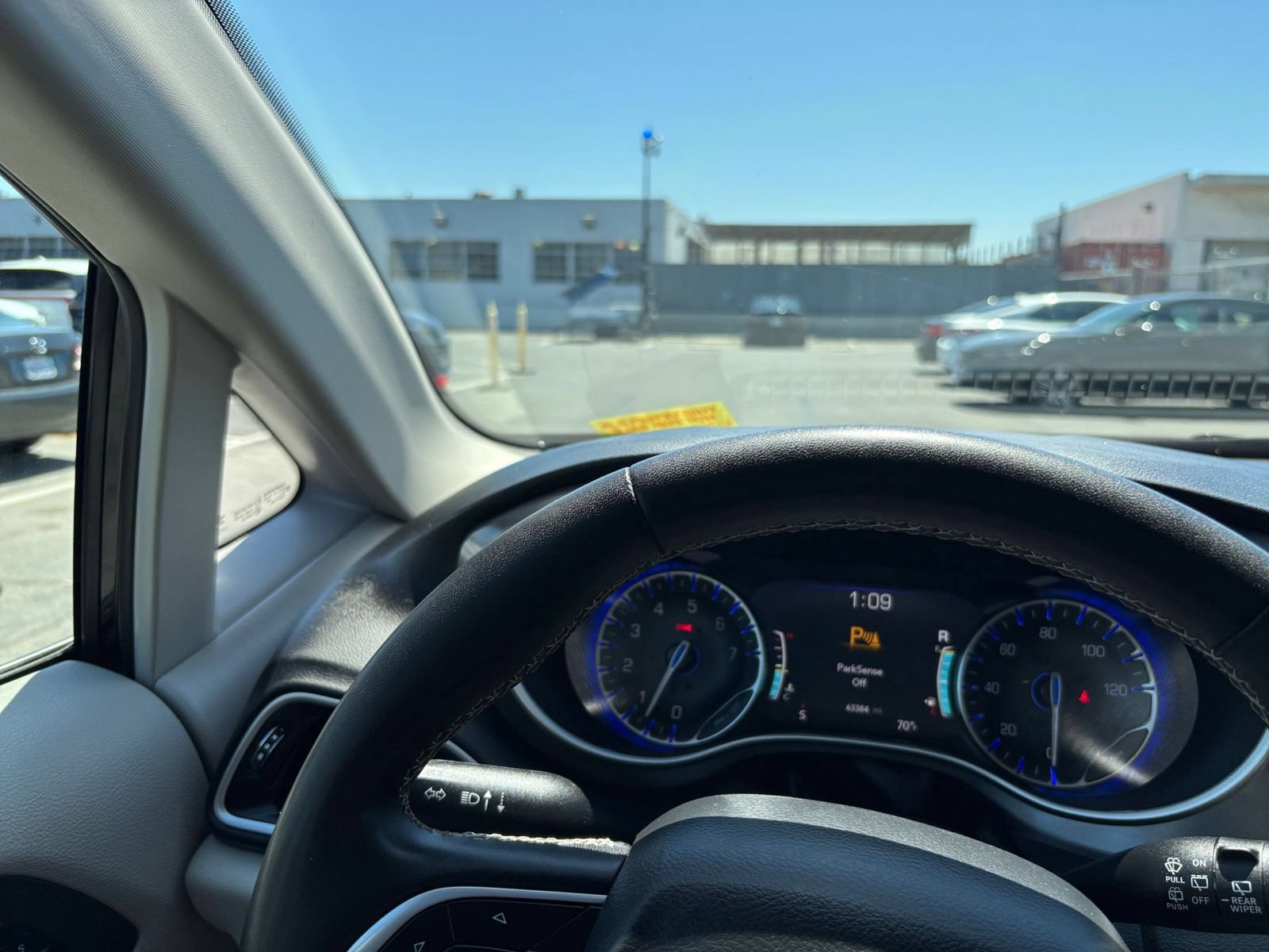 Used 2024 Chrysler Pacifica Touring-L FWD image 35