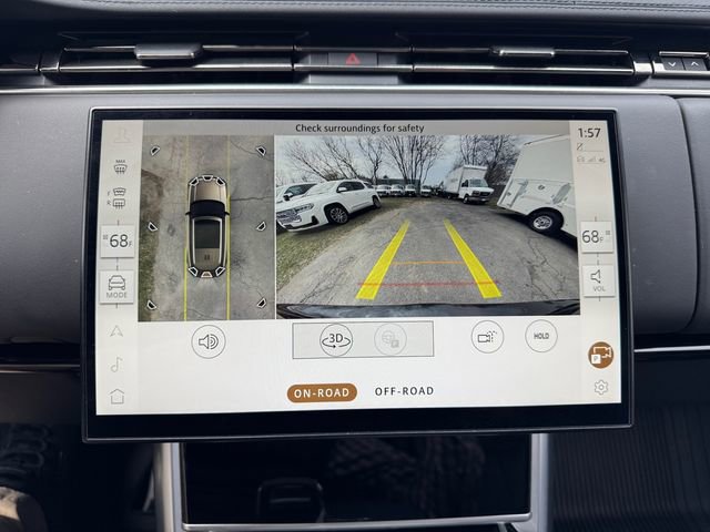 Used 2024 Land Rover Range Rover Long Wheelbase SE AWD/4WD image 18