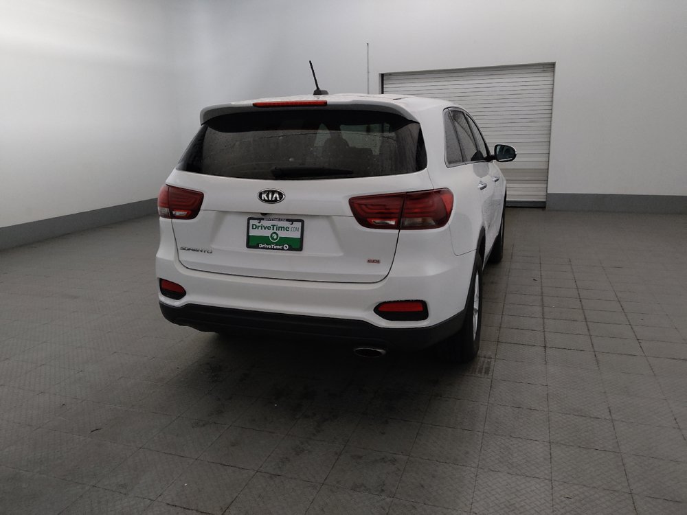 Used 2019 Kia Sorento AWD image 7