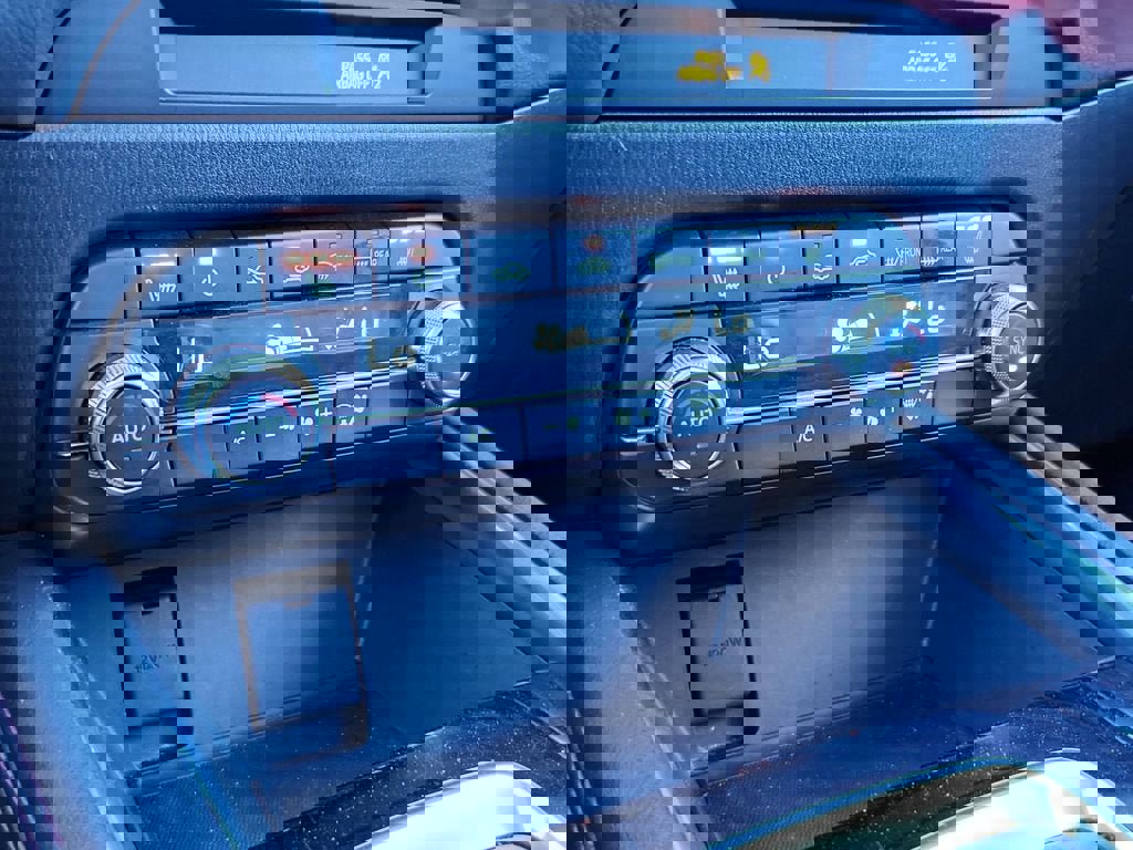 Used 2024 MAZDA CX-5 Carbon Edition image 29