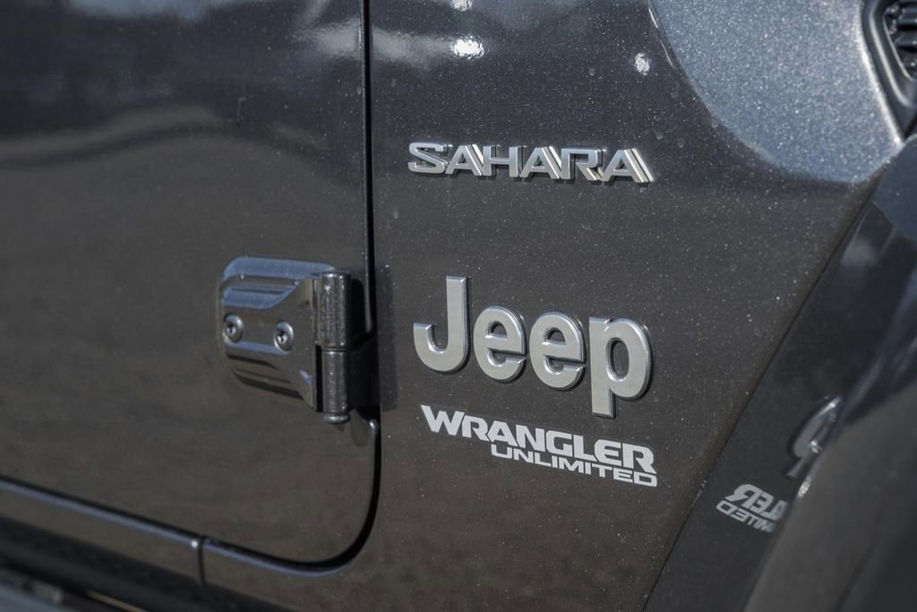 Used 2020 Jeep Wrangler Unlimited Sahara image 14