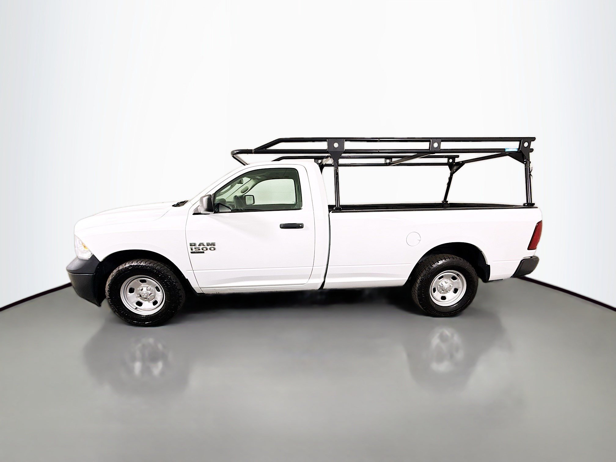 Used 2020 RAM 1500 Tradesman RWD image 6