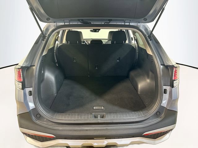 Used 2025 Kia Sportage LX image 20