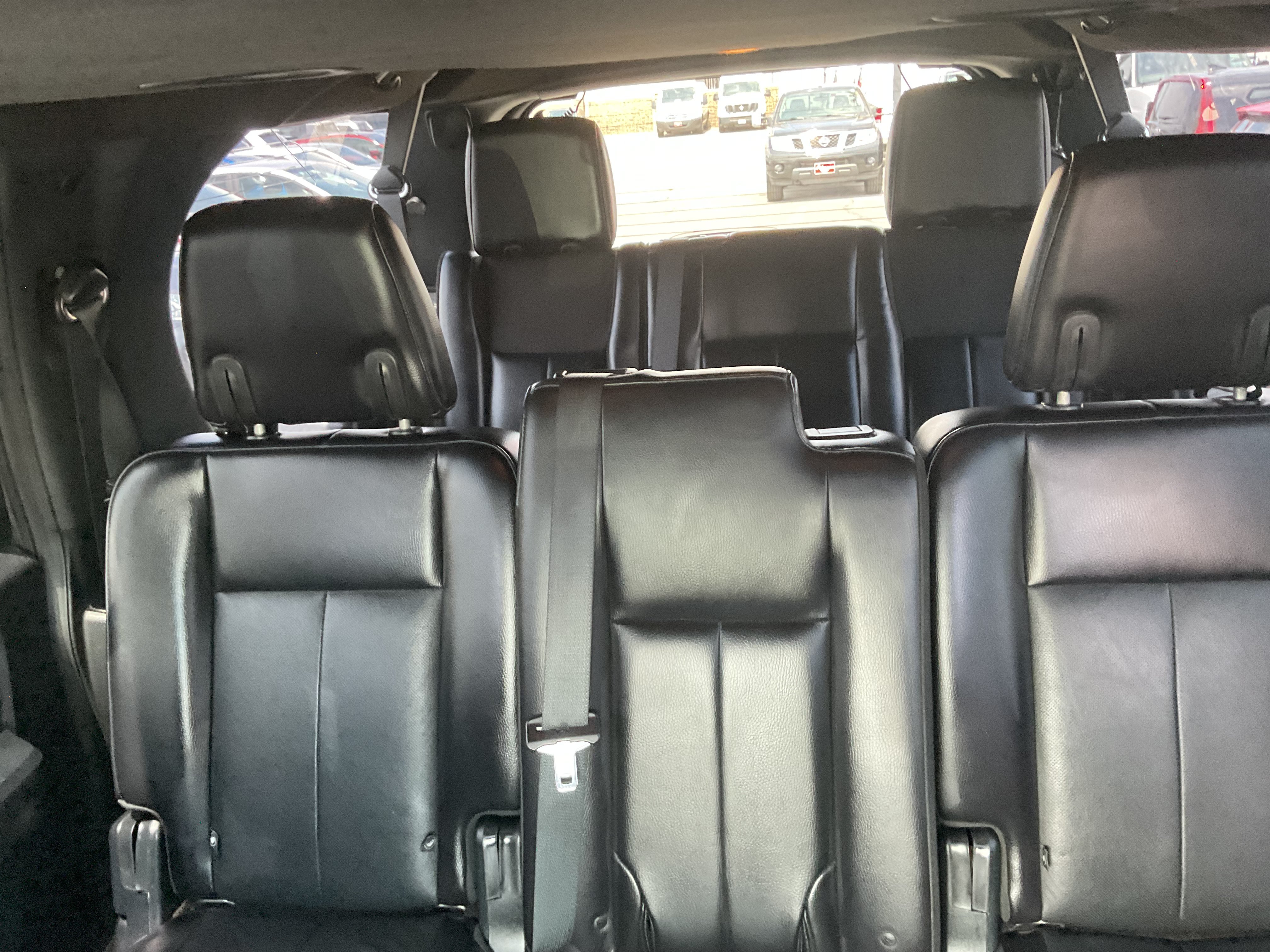 Used 2016 Ford Expedition EL XLT w/ Equipment Group 202A AWD/4WD image 10