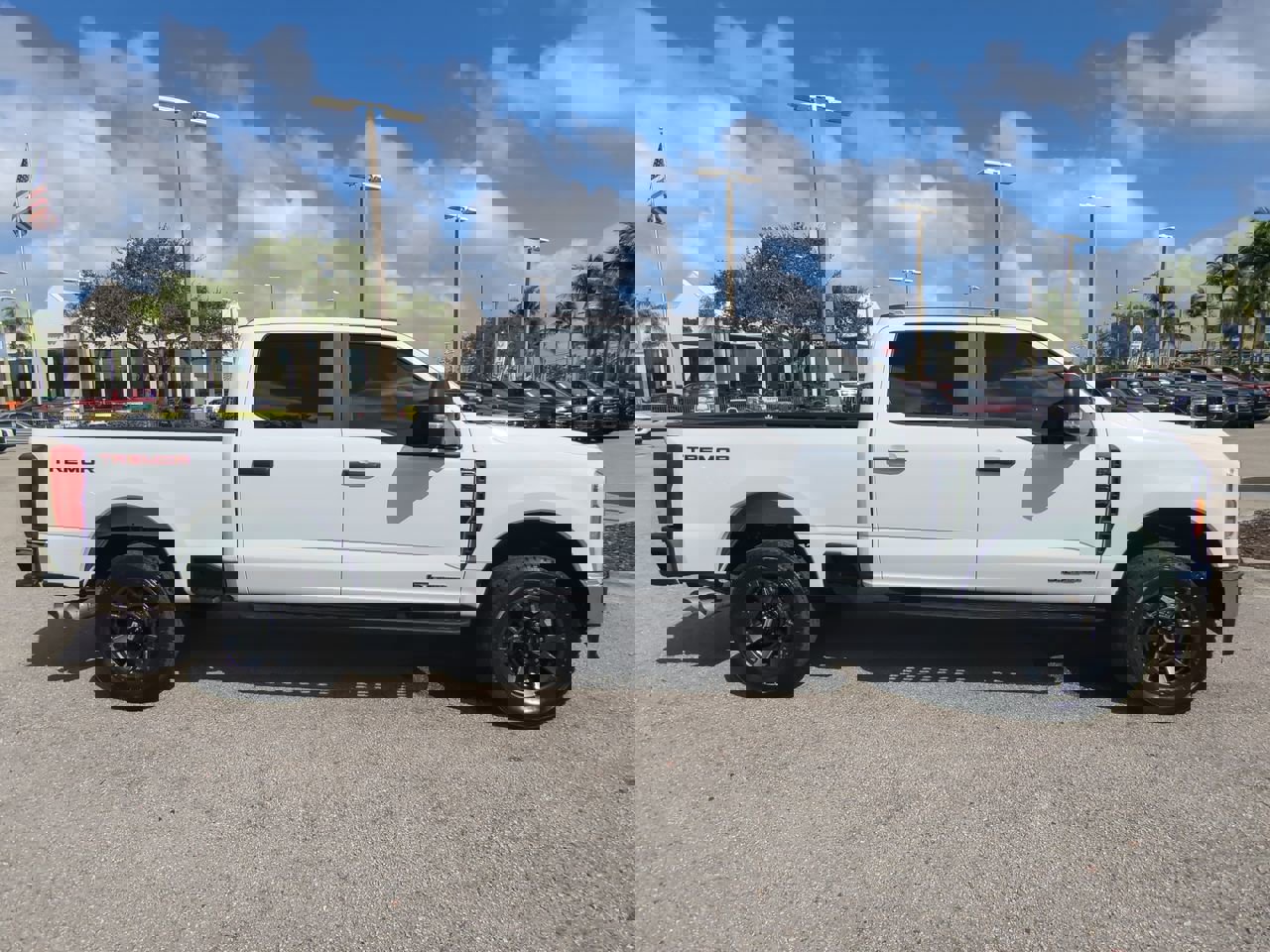 Used 2024 Ford F350 XL image 4