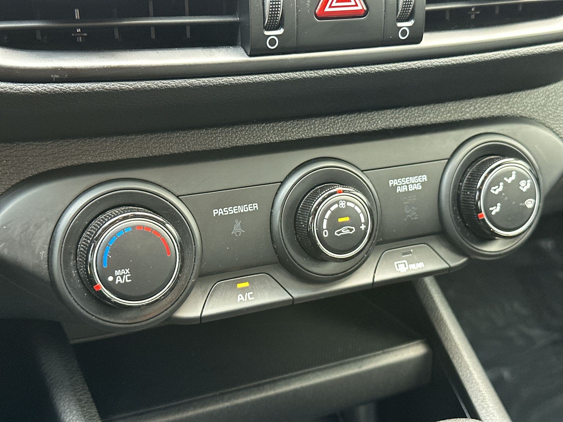 Certified 2023 Kia Forte LXS w/ LXS Technology Package FWD image 16
