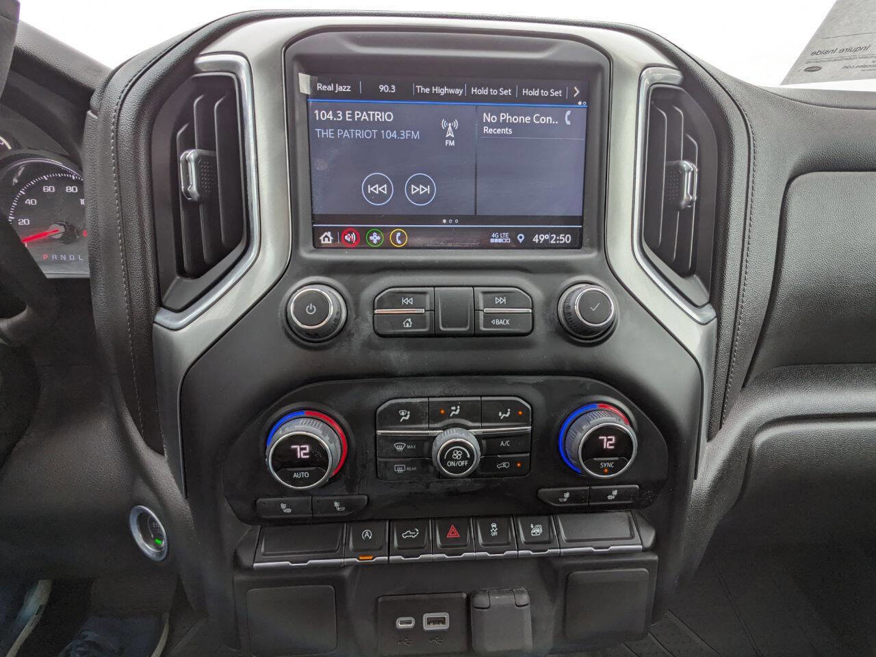 Used 2022 Chevrolet Silverado 1500 LT w/ Bed Protection Package image 17